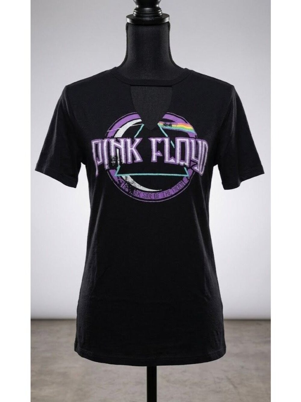 Pink Floyd Dark Side of the Moon Tee Small Keyhole V-Neck Purple‎ Distressed Top